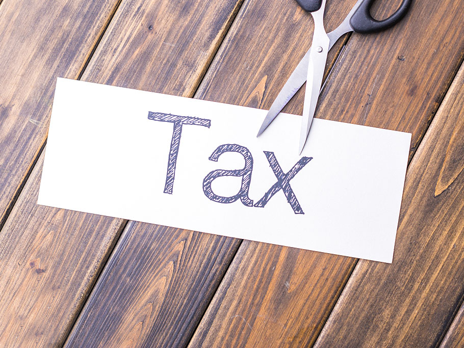 加拿大联邦政府计划将小企业税率从10.5%下调