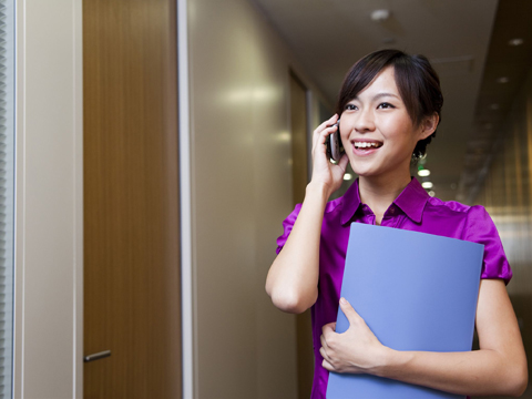 河南拟规定:每月给女职工发卫生费 痛经可带薪