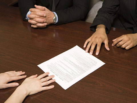 假学历入职10年后才被发现,公司还能解雇吗?